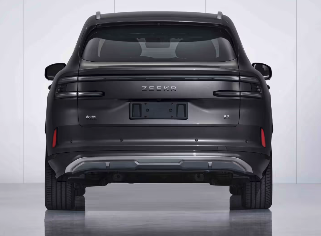 极氪8X高性能电混SUV完成申报 5.1米车身+2.0T插混架构